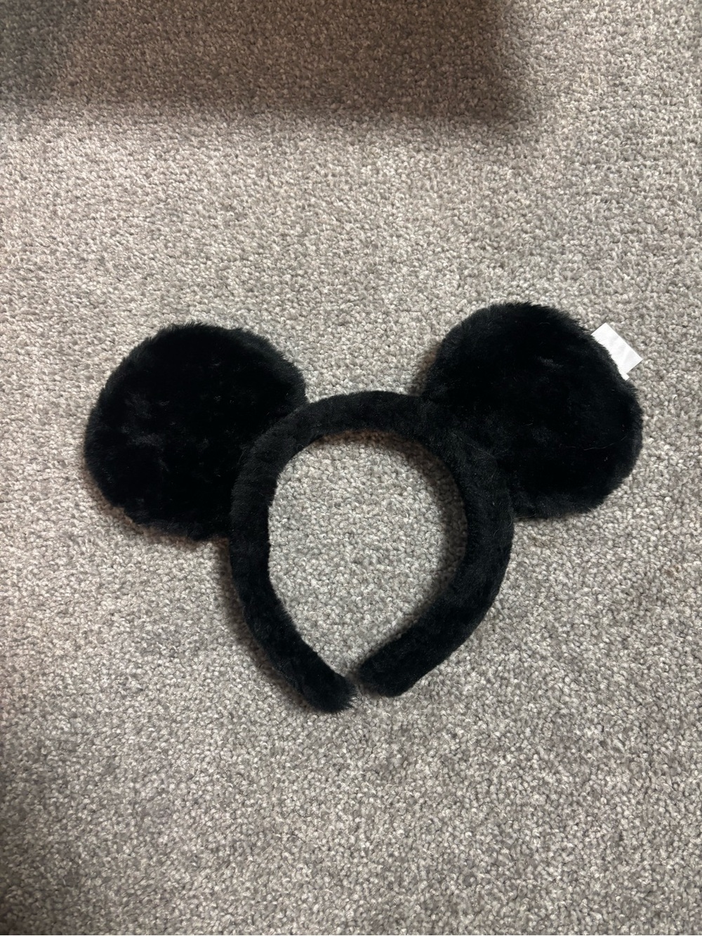 Disney Black Fuzzy Minnie-Style Ear Headband